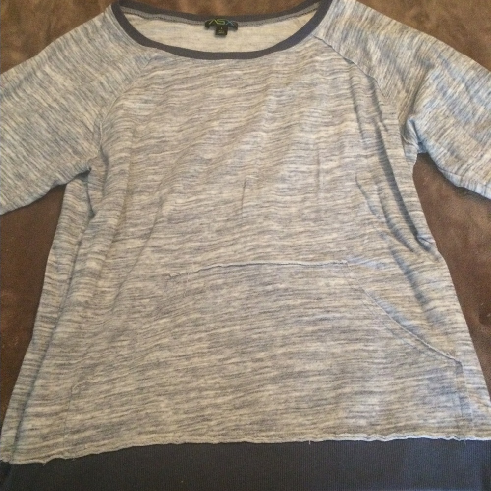 Soft sweater with pockets!